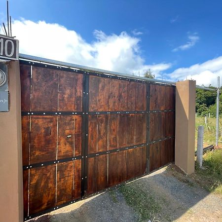 Poas Volcano Rooms Fraijanes Buitenkant foto
