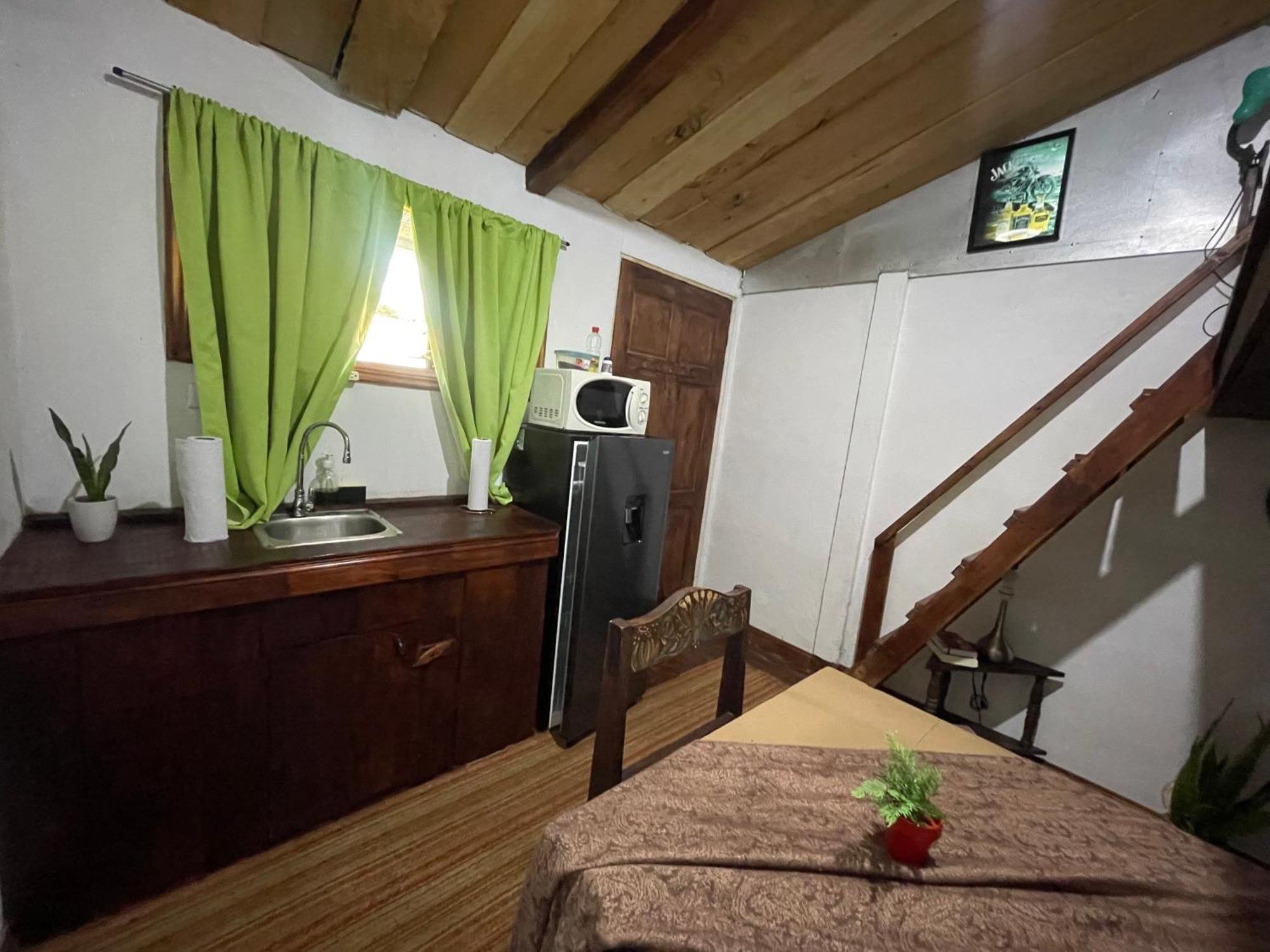 Poas Volcano Rooms Fraijanes Buitenkant foto